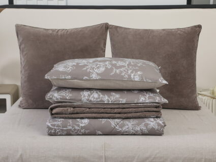 Комплект постельного белья Софи де Марко Роберто №19 с одеялом 1,5-спальный