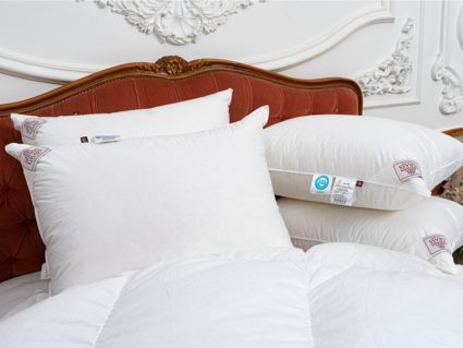 Подушка German Grass Sky Down Grass средняя 50х70