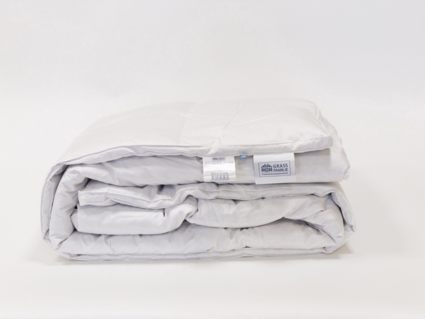 Одеяло German Grass White Familie Down всесезонное 140х205